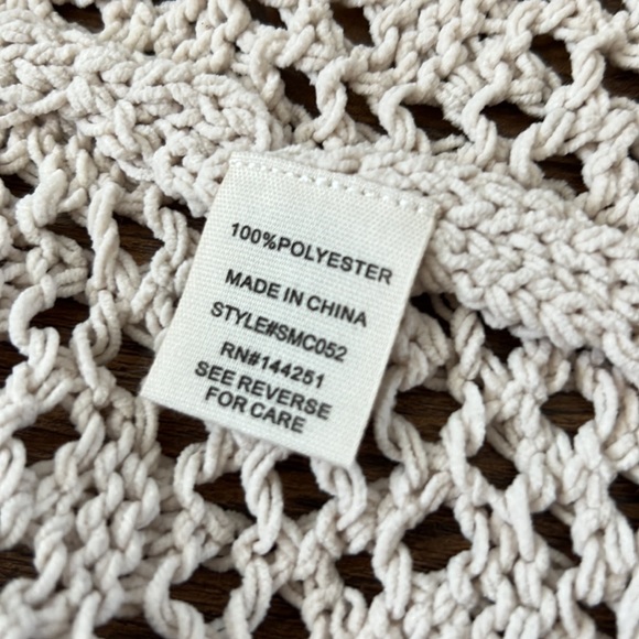 NWOT Knit Sweater Size Medium moon & madison - Picture 5 of 5